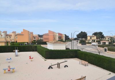 Modern luxury flats in private housing complex in the southwest of Mallorca.
