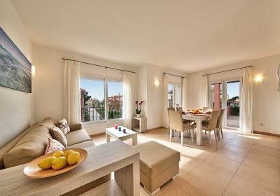 Modern luxury flats in private housing complex in the southwest of Mallorca.