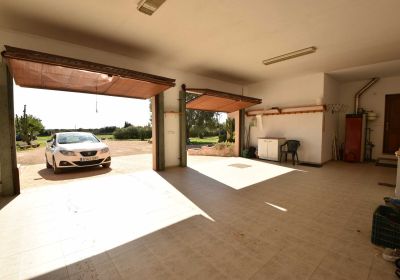 Charming finca in quite prime location near Palma de Mallorca.