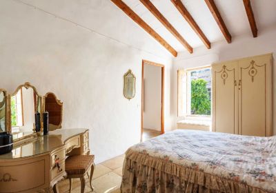 Renoviertes Dorfhaus mit Pool im Landesinneren von Mallorca.