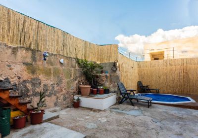 Renoviertes Dorfhaus mit Pool im Landesinneren von Mallorca.