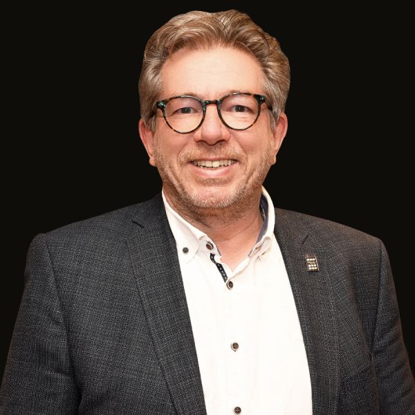 Helmut Meis is managing director at Unique Real Estate.